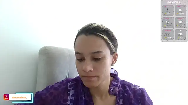 Snapshot of SamanthaWatson chatting on 10/16/25, 08:43 SamanthaWatson online show from 10/16/25, 08:43