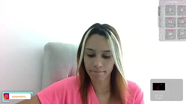 Snapshot of SamanthaWatson chatting on 10/17/25, 06:32 SamanthaWatson online show from 10/17/25, 06:32