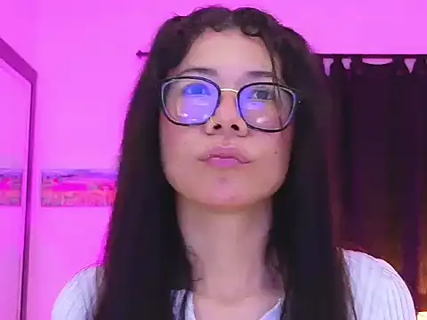 missdaki   online show from 07/15/26, 01:22