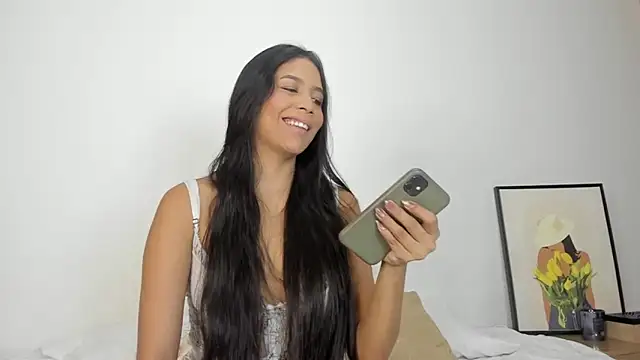 Snapshot of rouse_4 chatting on 11/27/25, 10:23 rouse 4 online show from 11/27/25, 10:23