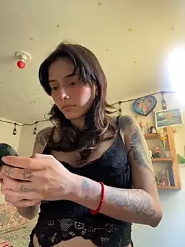 LiliJones  online show from 02/10/26, 03:16