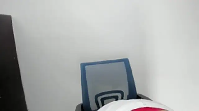 Luna Dumont online show from 01/17/26, 11:15