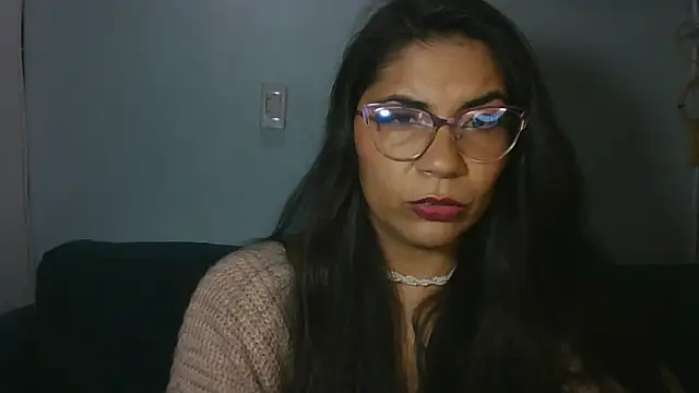 Snapshot of Luna_Dumont chatting on 04/02/26, 10:24 Luna Dumont online show from 04/02/26, 10:24