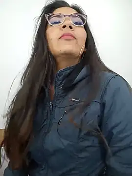 Luna Dumont online show from 05/21/26, 11:17