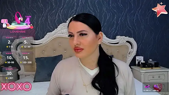 Snapshot of Lauren_Saint chatting on 02/18/25, 08:27 Lauren Saint online show from 02/18/25, 08:27