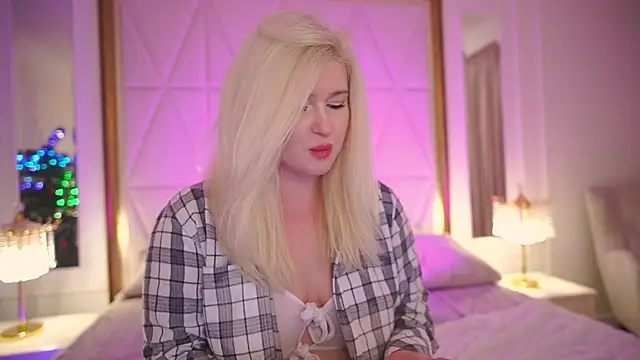 Snapshot of CocoSecretss chatting on 01/16/26, 02:26 CocoSecretss online show from 01/16/26, 02:26