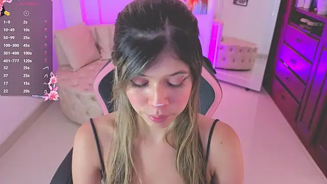 NATAASHA    online show from 10/24/25, 06:48