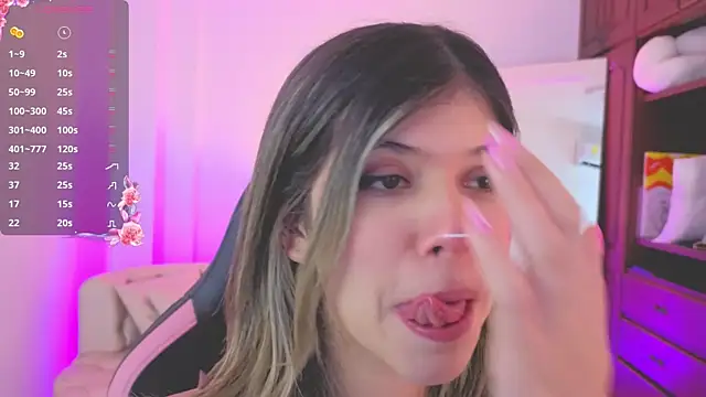 NATAASHA    online show from 11/21/25, 03:16