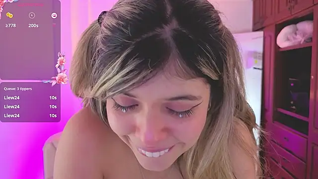 NATAASHA    online show from 03/16/26, 05:44