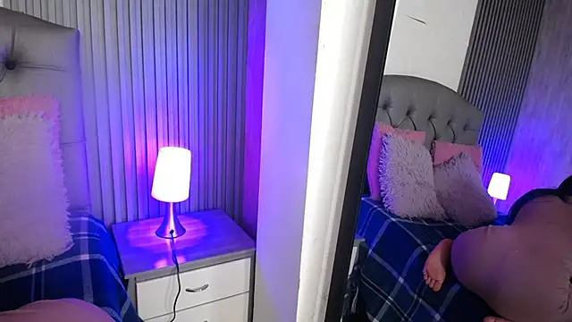 kendall saenz online show from 12/14/24, 04:42