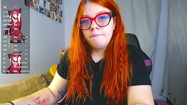 lucie nicolls online show from 03/09/25, 09:46