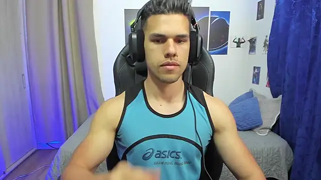 Snapshot of JacobKirito chatting on 12/22/24, 01:45 JacobKirito online show from 12/22/24, 01:45