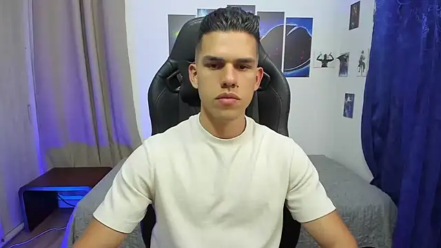 Snapshot of JacobKirito chatting on 12/30/24, 01:48 JacobKirito online show from 12/30/24, 01:48