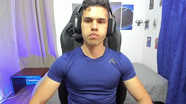 Snapshot of JacobKirito chatting on 01/04/25, 04:23 JacobKirito online show from 01/04/25, 04:23