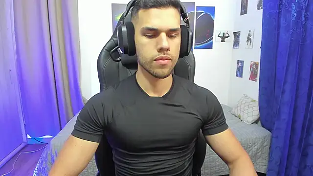 Snapshot of JacobKirito chatting on 03/10/25, 02:06 JacobKirito online show from 03/10/25, 02:06