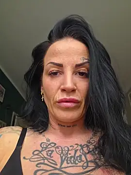 EmilyDiazofficial online show from 05/31/26, 10:22