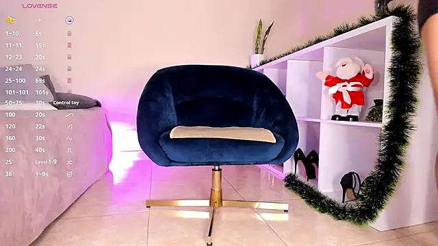 Itzeldreams online show from 12/20/24, 03:53