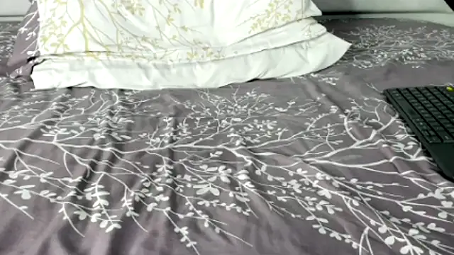 Snapshot of maybelline69 chatting on 02/10/26, 09:08 maybelline69 online show from 02/10/26, 09:08