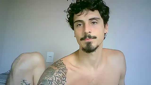 milkoffe online show from 12/04/24, 04:49