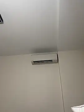 Snapshot of juicesowet chatting on 12/16/25, 03:00 juicesowet online show from 12/16/25, 03:00