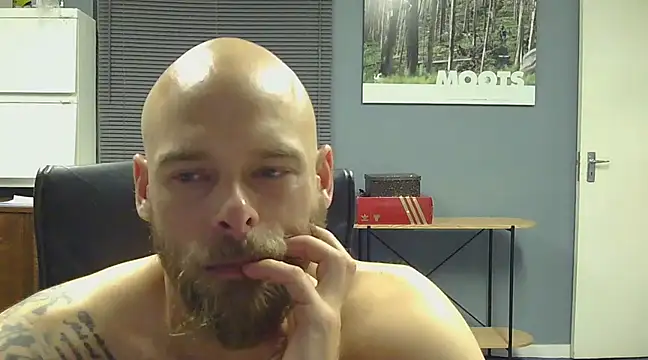 jjameson411 online show from 03/14/25, 11:32