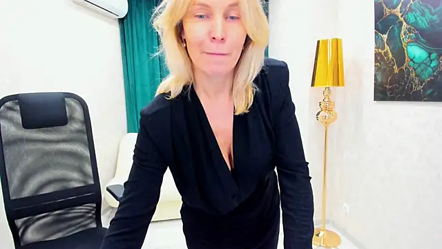 Snapshot of Sinty_Devis chatting on 02/07/25, 02:26 Sinty Devis online show from 02/07/25, 02:26