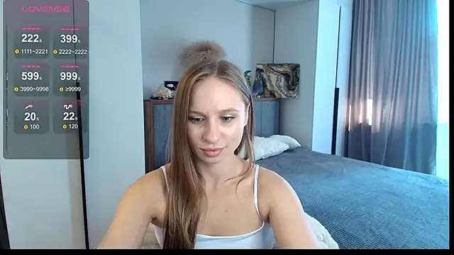Snapshot of Mad1en chatting on 09/19/25, 06:04 Mad1en online show from 09/19/25, 06:04
