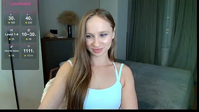 Snapshot of Mad1en chatting on 09/21/25, 05:25 Mad1en online show from 09/21/25, 05:25