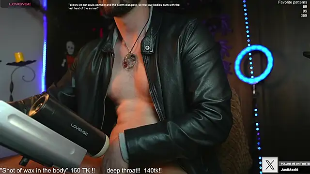 Snapshot of just_maxii chatting on 10/08/25, 01:25 just maxii online show from 10/08/25, 01:25