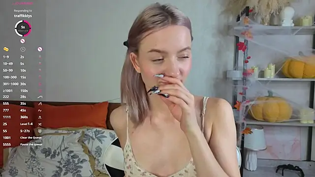 IdaValenti online show from 11/22/25, 11:04