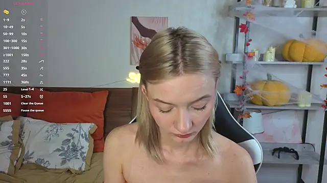 IdaValenti online show from 11/25/25, 11:05