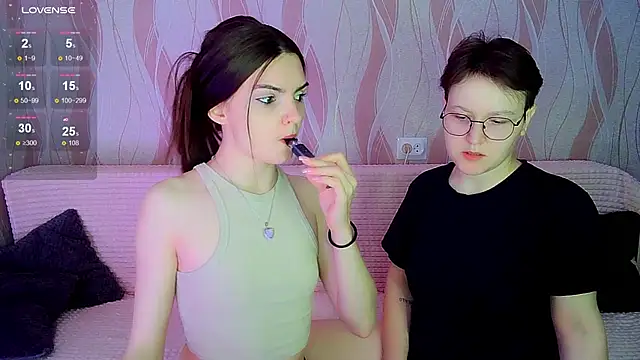  crazy baby  online show from 10/30/25, 08:09