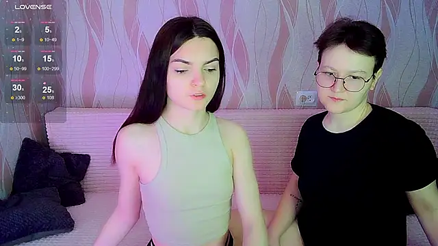  crazy baby  online show from 11/12/25, 09:14