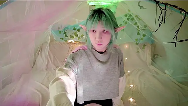 Akemilun online show from 10/24/25, 06:10