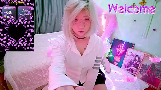 Akemilun online show from 03/20/26, 04:56