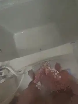 Snapshot of mjiyk1130 chatting on 02/24/25, 03:31 mjiyk1130 online show from 02/24/25, 03:31