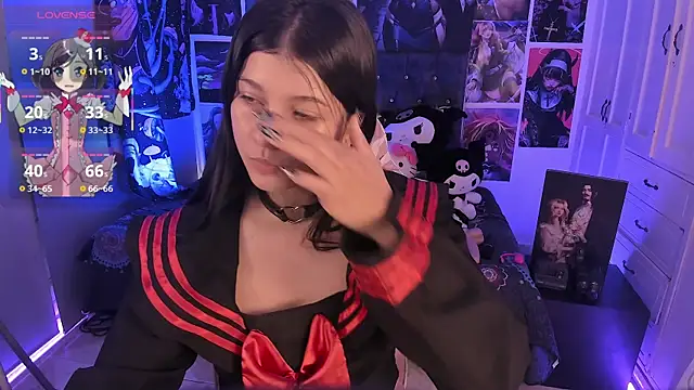 LanaKyutt online show from 04/04/26, 07:22