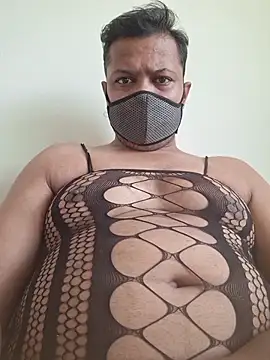 dirtybearr online show from 11/08/25, 06:46