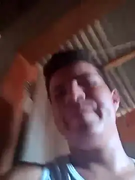 Snapshot of denca28 chatting on 10/12/25, 03:22 denca28 online show from 10/12/25, 03:22