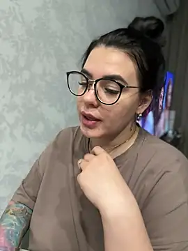 HugeBoobs- online show from 02/28/25, 06:43