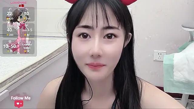 Snapshot of qiqi-- chatting on 12/25/24, 02:56 qiqi-- online show from 12/25/24, 02:56