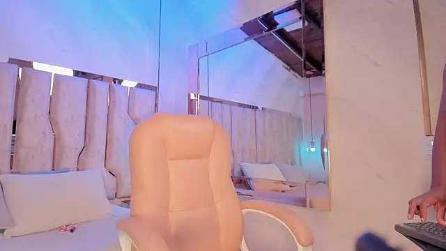 ari monet online show from 02/18/26, 11:50