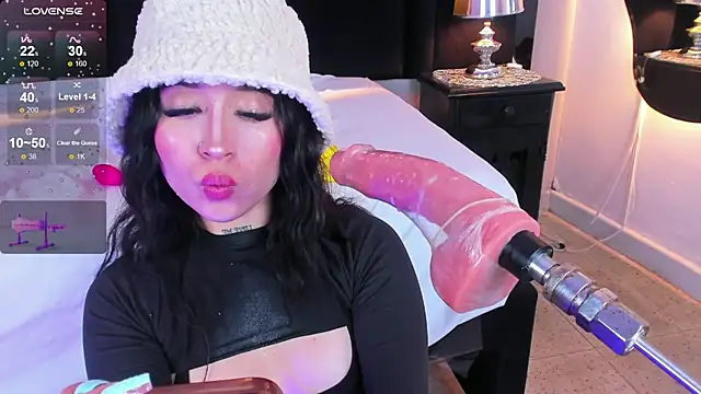 Snapshot of EriKlein chatting on 12/28/24, 01:50 EriKlein online show from 12/28/24, 01:50