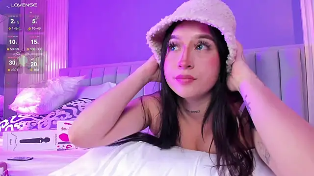 Snapshot of EriKlein chatting on 03/14/25, 10:49 EriKlein online show from 03/14/25, 10:49