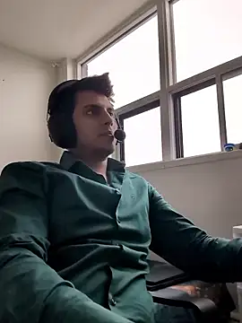 Snapshot of Cutekillerhunk chatting on 01/13/26, 07:08 Cutekillerhunk online show from 01/13/26, 07:08