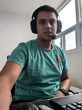 Snapshot of Cutekillerhunk chatting on 02/14/26, 07:54 Cutekillerhunk online show from 02/14/26, 07:54