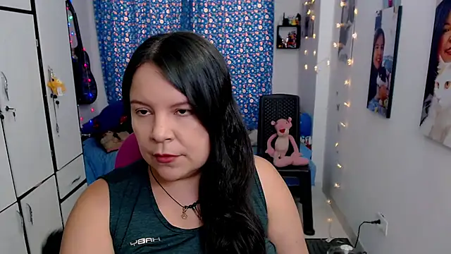 claryssa  online show from 10/09/25, 07:56