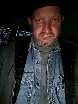 Hugebwc102 online show from 03/03/26, 12:39