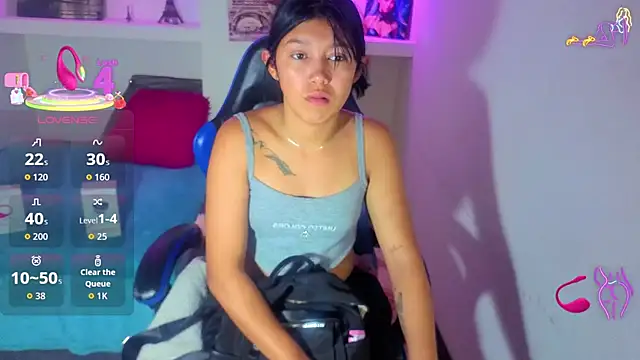 emily rosse04 online show from 10/25/25, 11:51