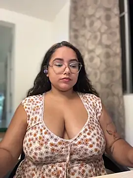 CurlyGirl 1 online show from 06/11/26, 02:53